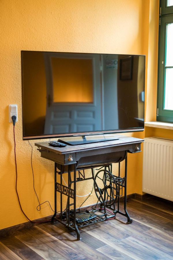 "Ferienwohnung Am Schloss" - Ferienwohnung Mit Blick Auf Das Barbyer Schloss, 5 Gehminuten Bis Zur Elbe מראה חיצוני תמונה