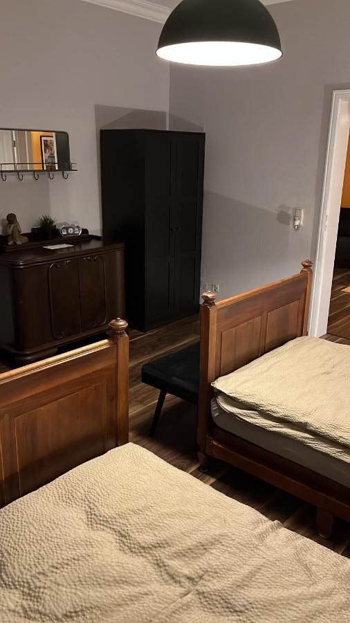 "Ferienwohnung Am Schloss" - Ferienwohnung Mit Blick Auf Das Barbyer Schloss, 5 Gehminuten Bis Zur Elbe מראה חיצוני תמונה